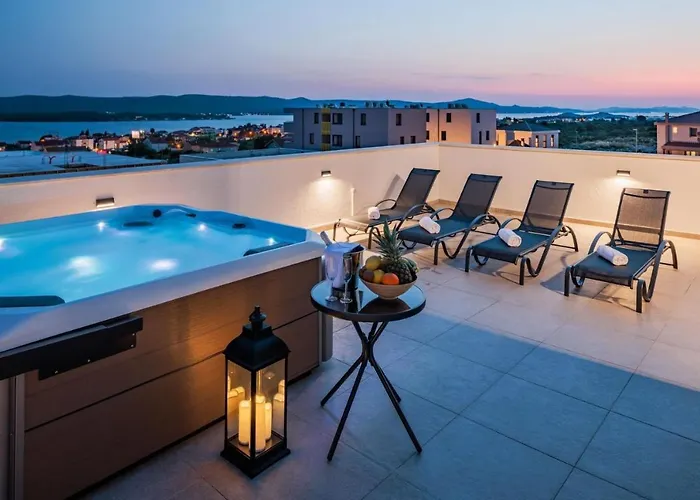 Gizella * Свети-Филип-и-Яков