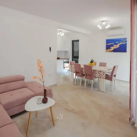 Appartement Gizella Sveti Filip i Jakov